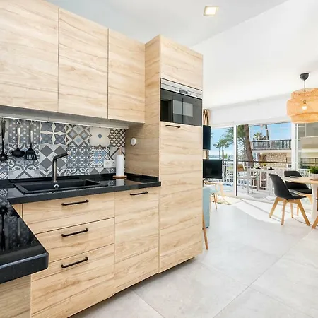 Smart Malagueta Seaview Apartment *